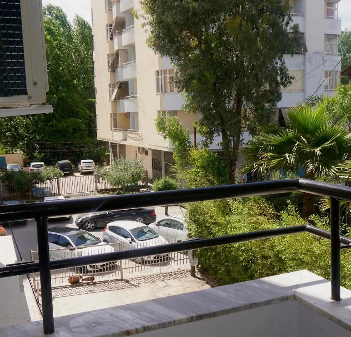 Geri Apartment Durrës